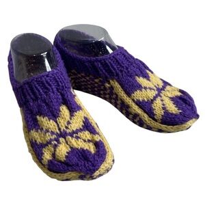 Handknit Snowflake Pattern Knit Slippers Purple Yellow Size Medium 6-8